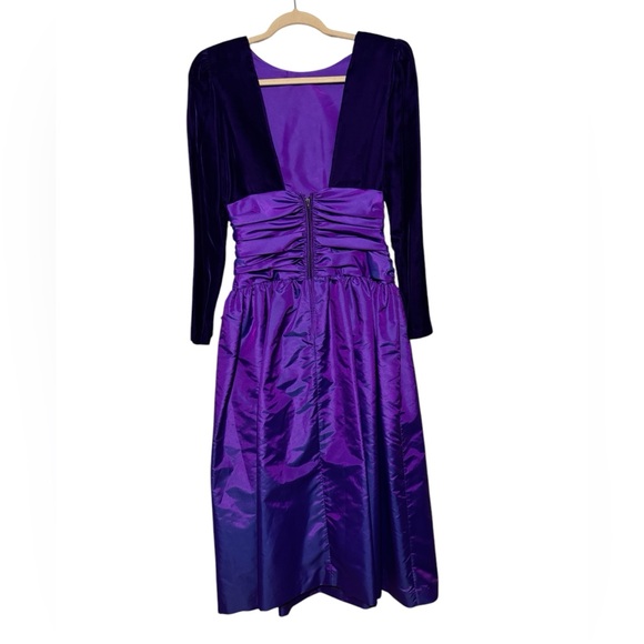 Special Times Vtg Purple Velvet Taffeta 1980s Low Back Formal Prom Dress‎ Size 8 - Picture 2 of 6